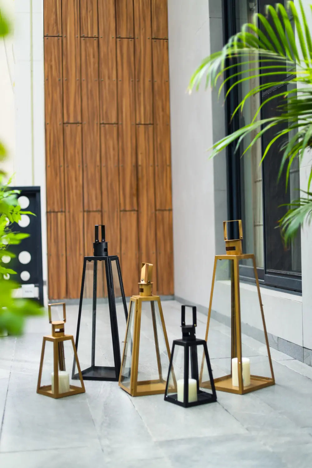 Golden Pyramid Lantern Medium